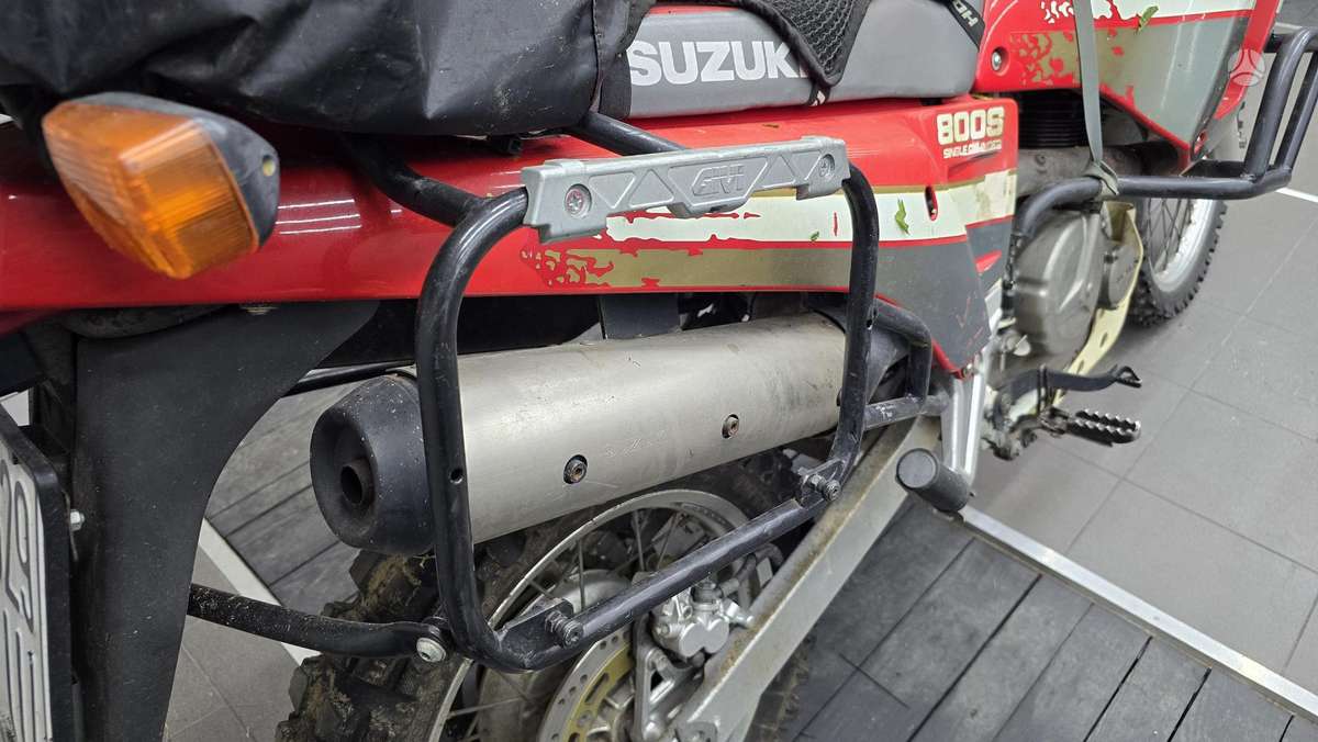 Suzuki DR 779cc, эндуро / adventure