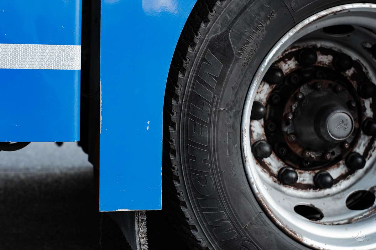 Scania P-450, auto transporters