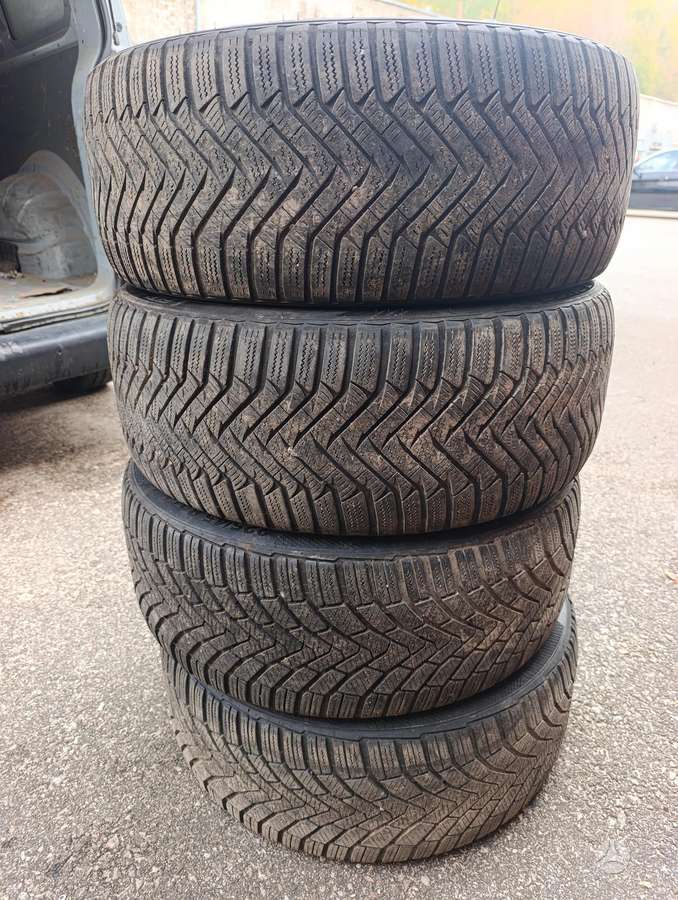 Continental, žieminės 225/45 R17