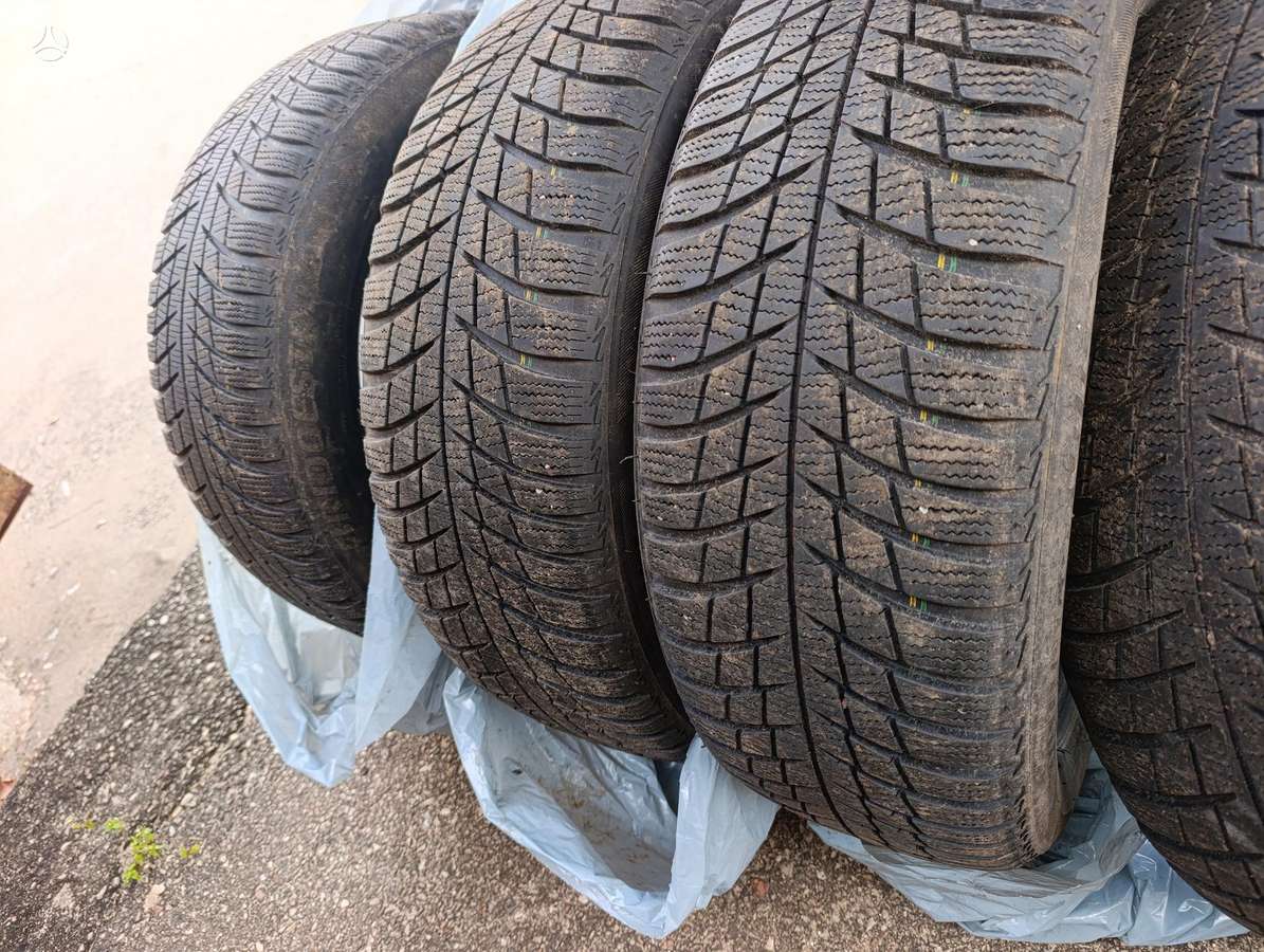 Bridgestone, зимние 205/55 R17