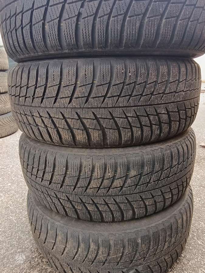 Bridgestone, winter 205/55 R17