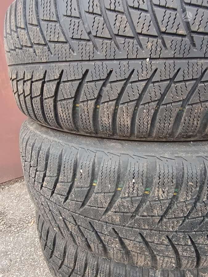 Bridgestone, зимние 205/55 R17