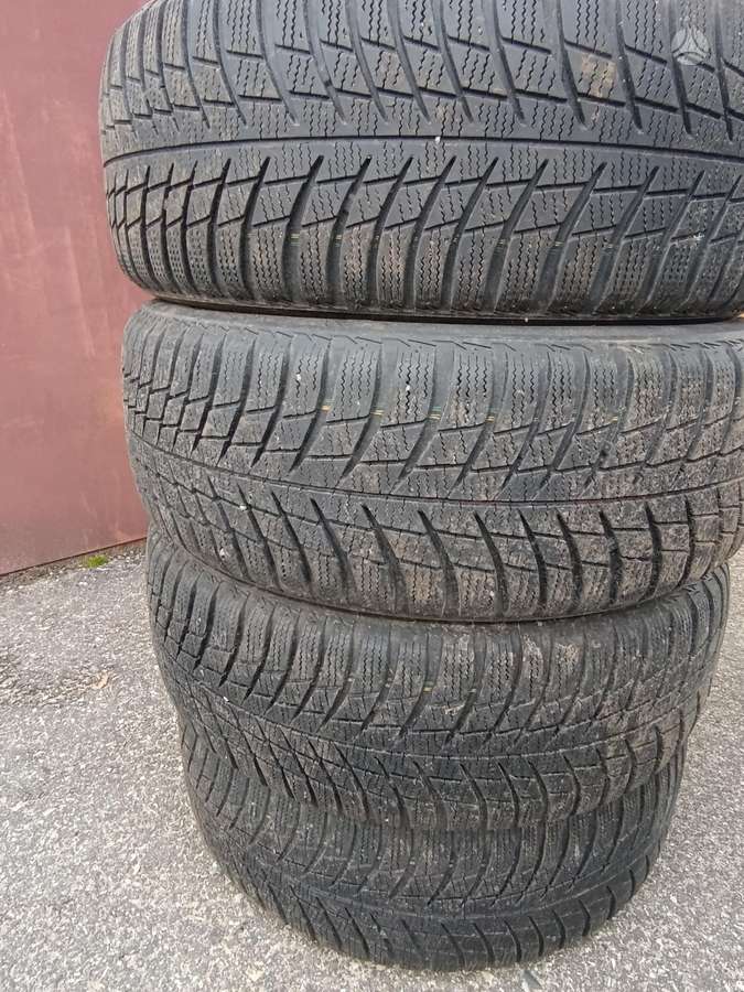 Bridgestone, winter 205/55 R17