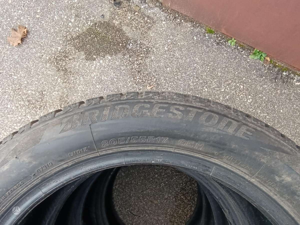 Bridgestone, зимние 205/55 R17