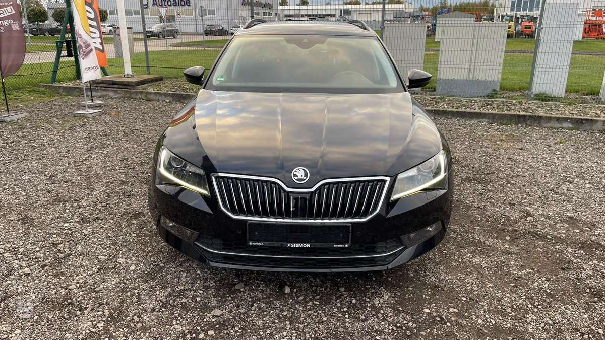 Skoda Superb, 2.0 l., Универсал