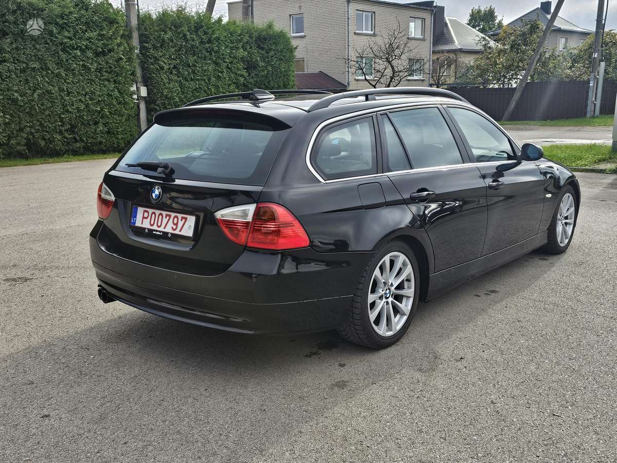 BMW 325, 2.5 l., wagon