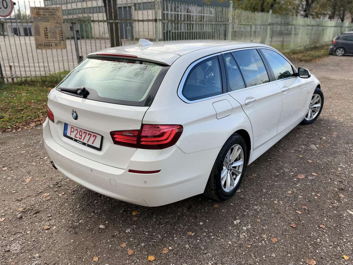 BMW 520, 2.0 l., universalas