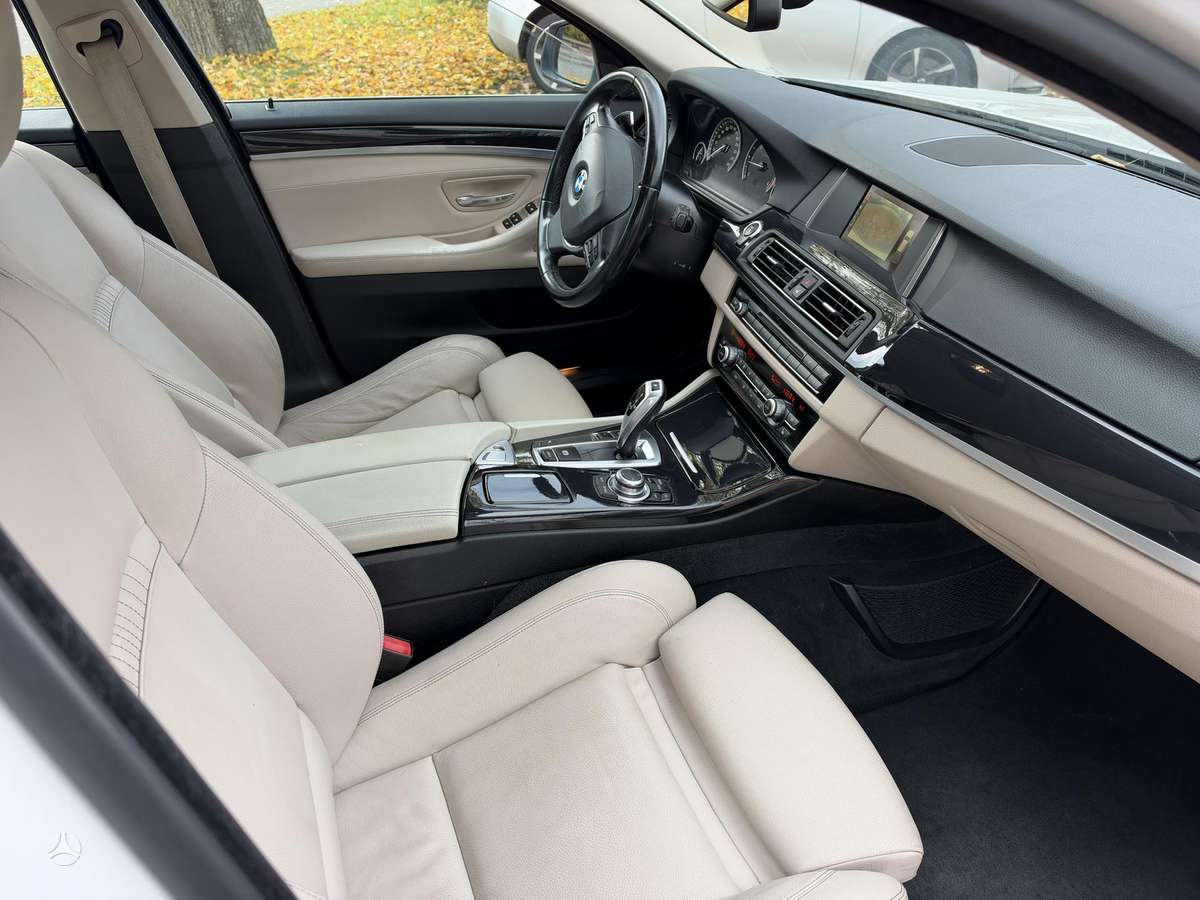 BMW 520, 2.0 l., universalas