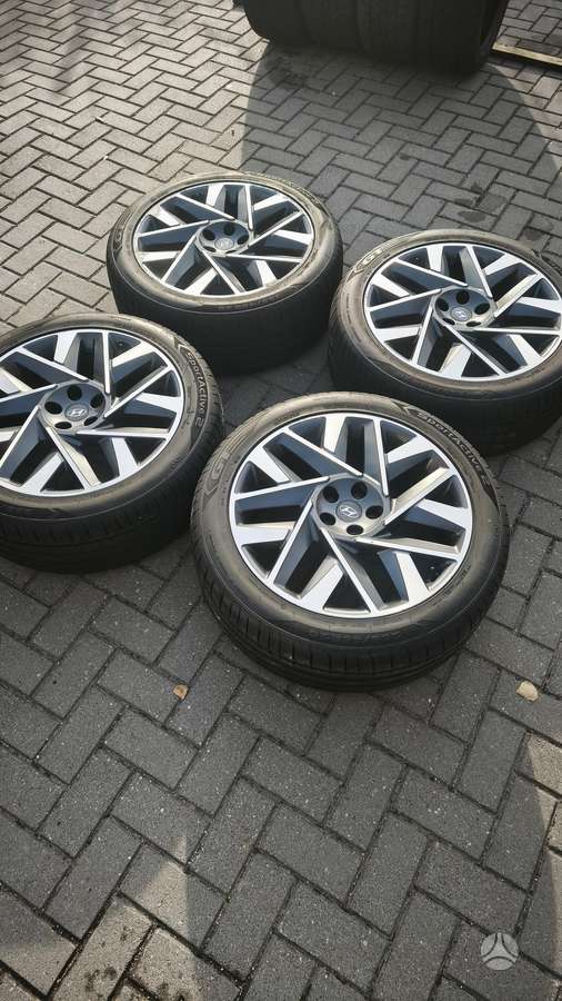 Dunlop, summer 255/45 R20