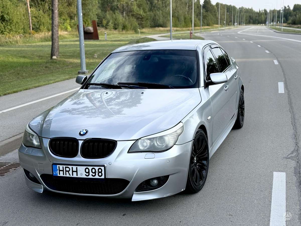 BMW 520, 2.0 l., Седан