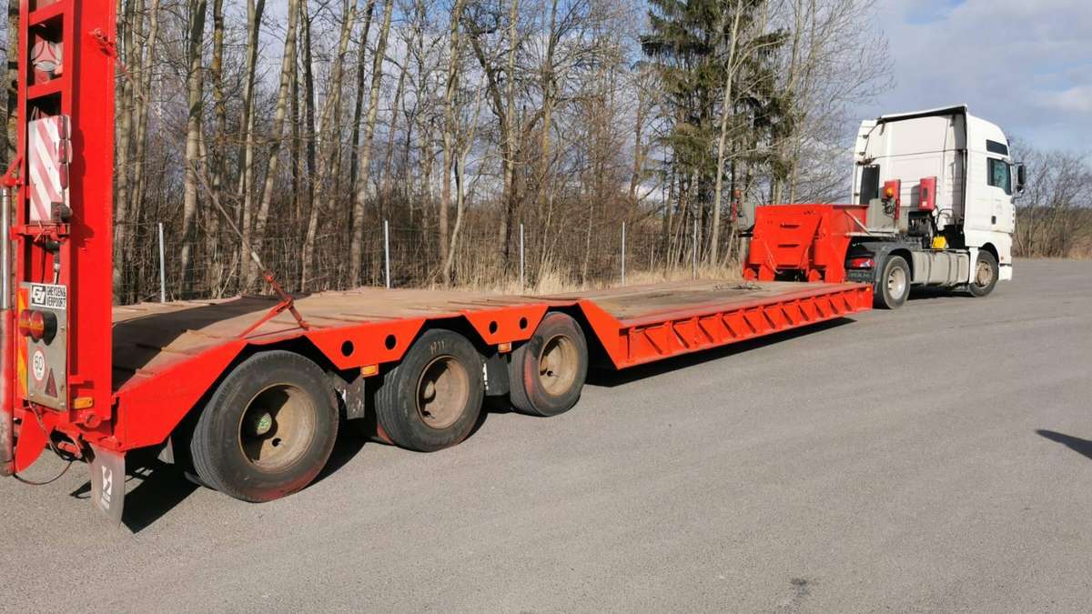 -Kita-, auto transporter