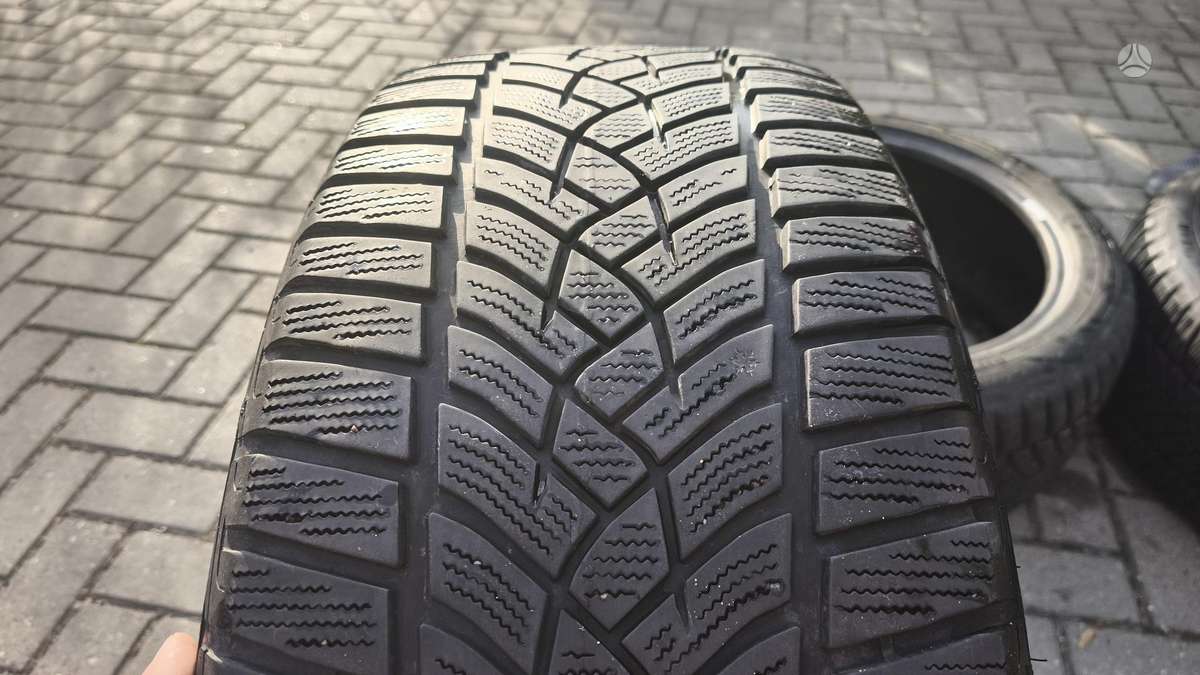 Goodyear, winter 255/45 R20