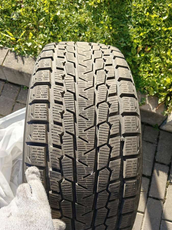 Yokohama, winter 255/50 R19