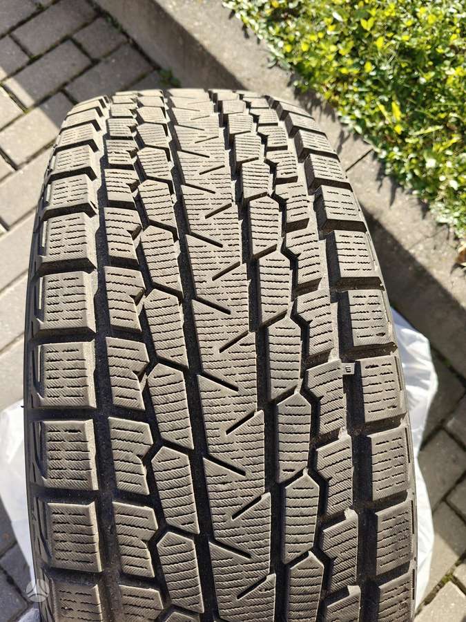 Yokohama, winter 255/50 R19