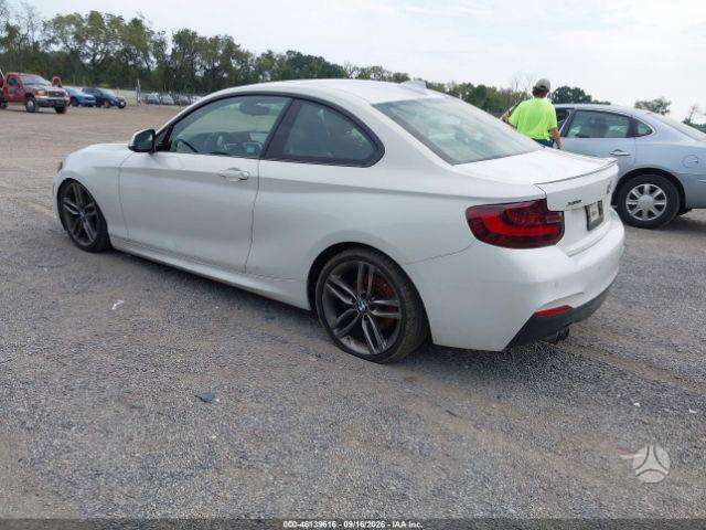 BMW 228, 2.0 l., Купе (coupe)