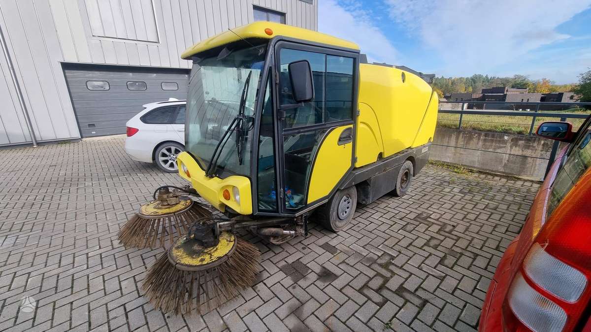 Johnston Engineering 142A101T, street sweepers