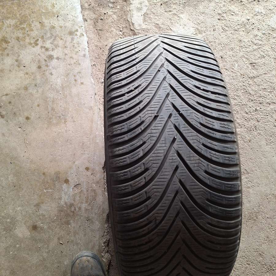 Kleber, зимние 225/45 R18