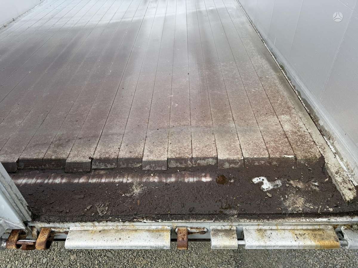 Knapen K100, with moving floor