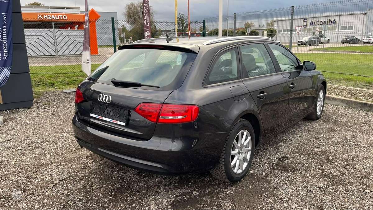 Audi A4, 2.0 l., Универсал