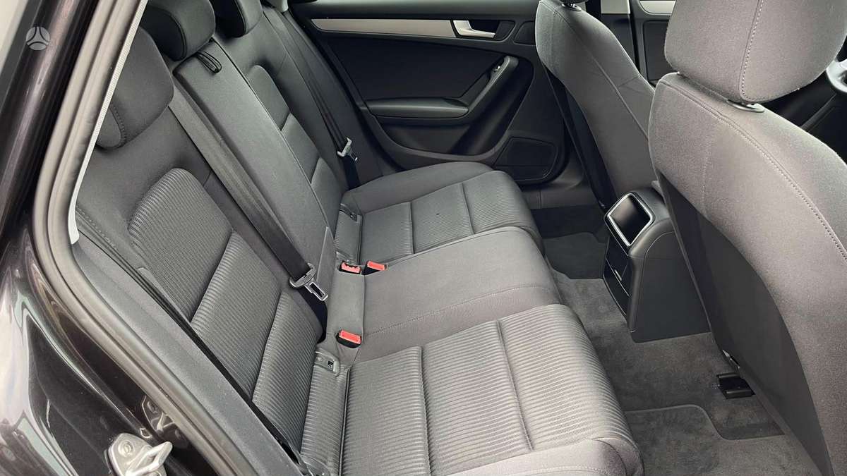 Audi A4, 2.0 l., Универсал