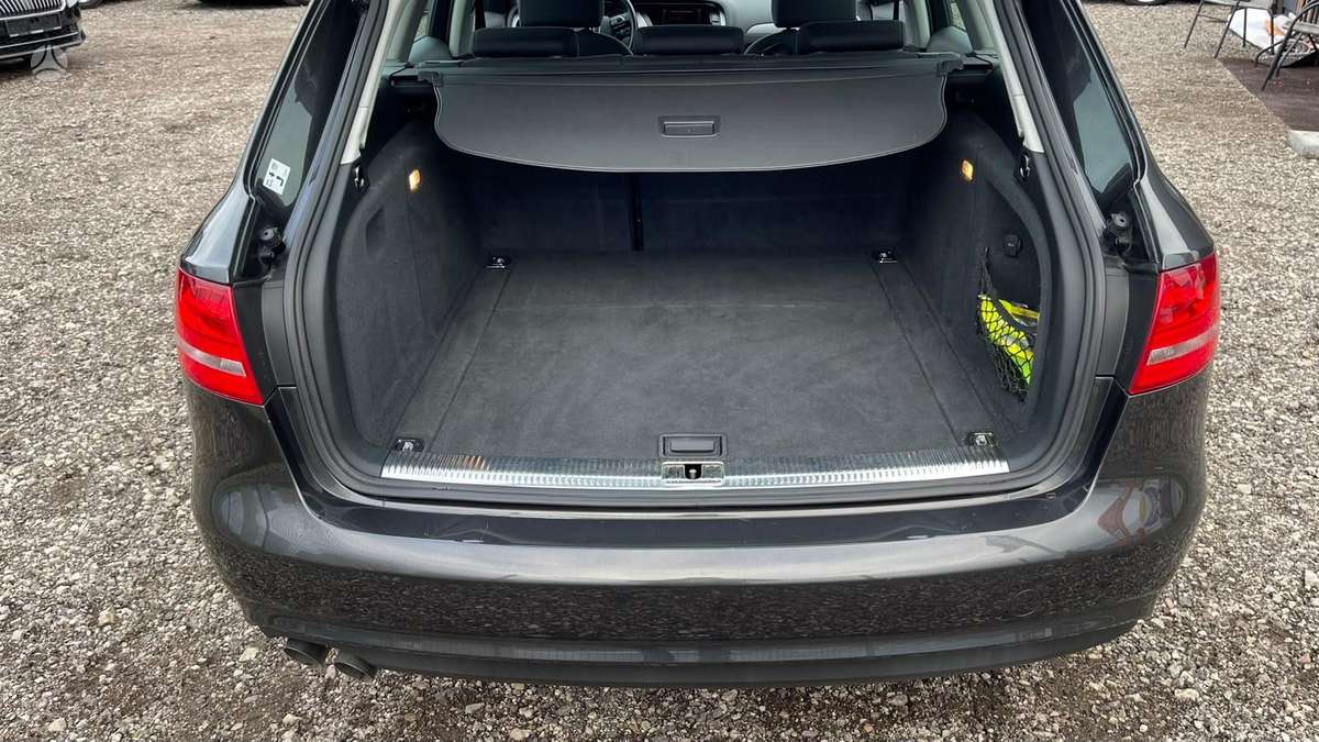 Audi A4, 2.0 l., Универсал