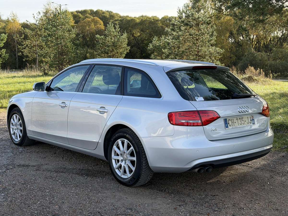 Audi A4, 2.0 l., Универсал