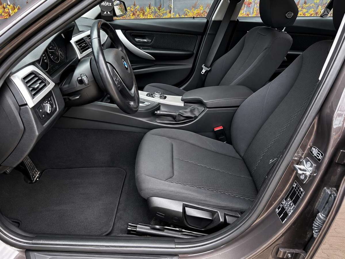 BMW 320, 2.0 l., Седан