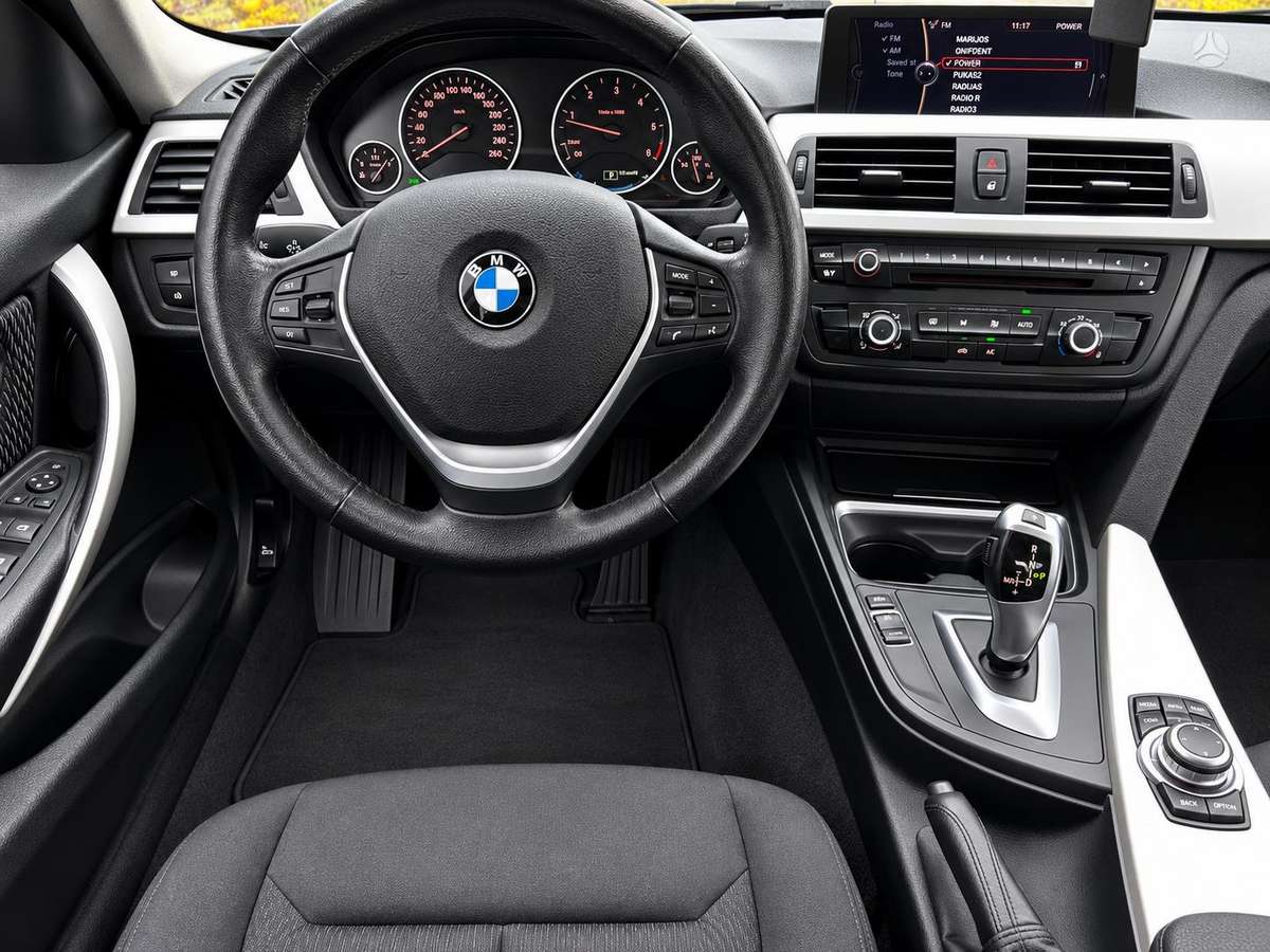 BMW 320, 2.0 l., Седан