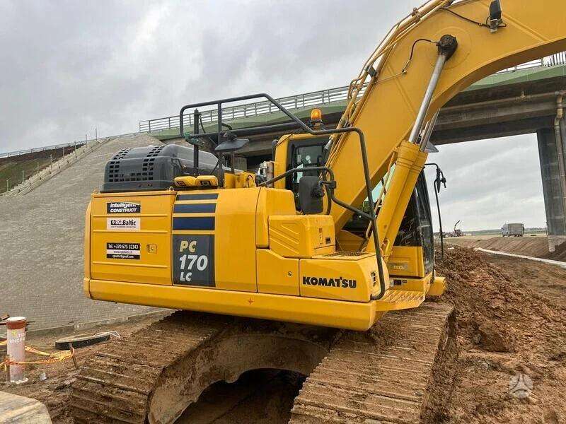 Komatsu PCI170LC-11, экскаваторы