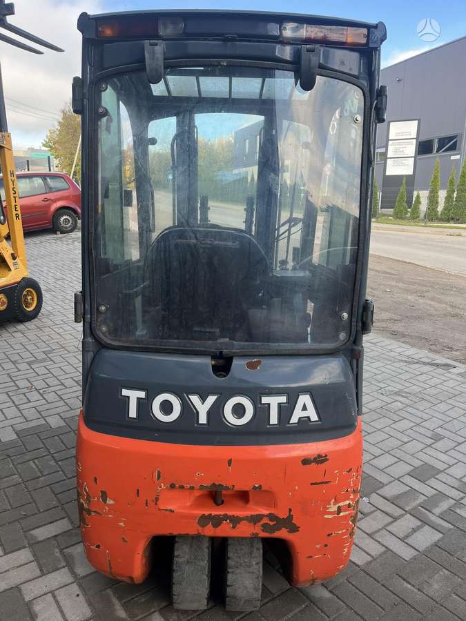 Toyota 8FBEKT18, forklifts
