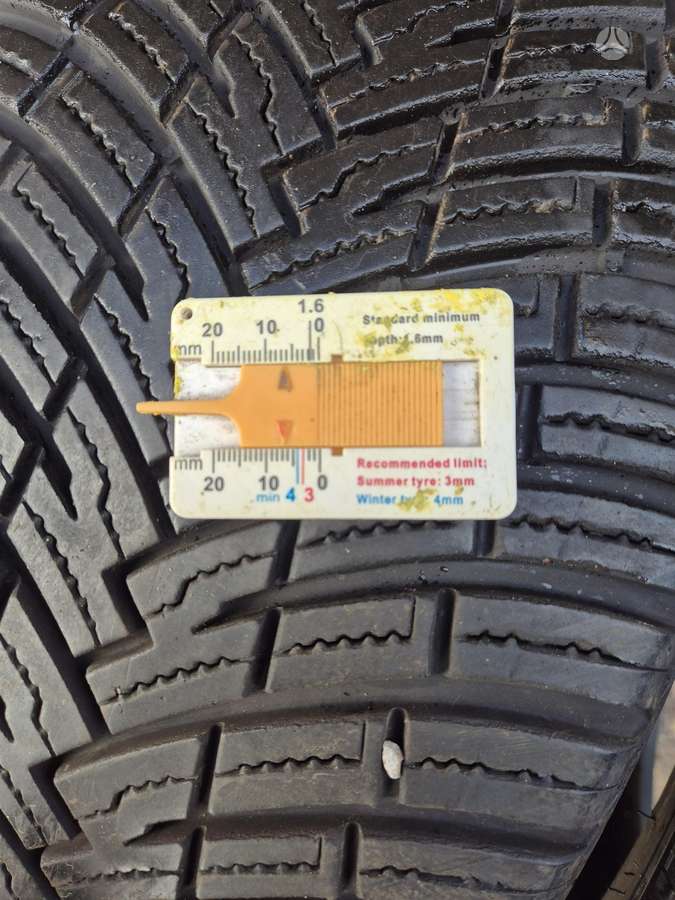 Pirelli, universalios 225/40 R19