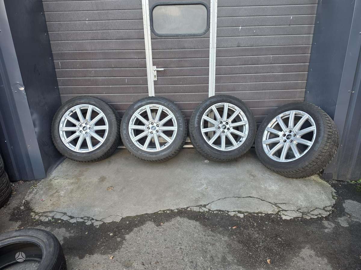 Audi Su padangomis, легкосплавные , R20