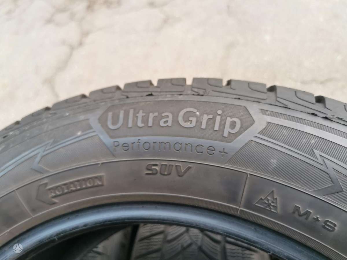 Goodyear ULTRAGRIP 2022, зимние 235/60 R18