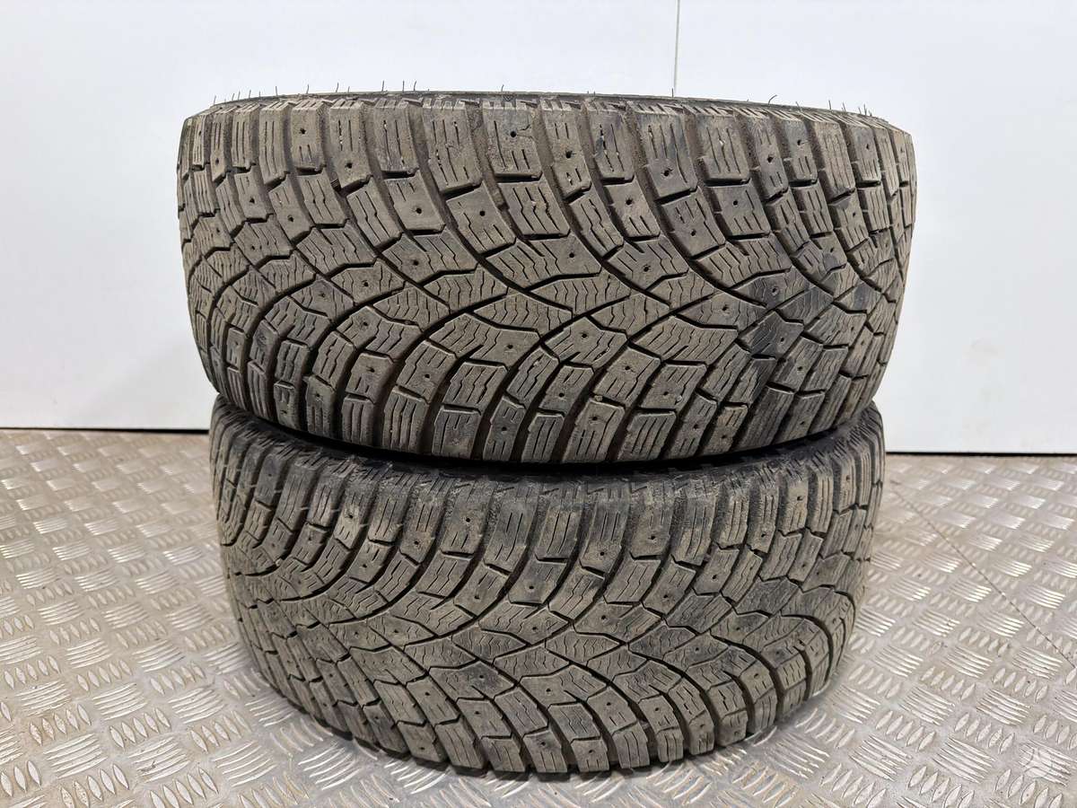 Triangle, winter 225/45 R17