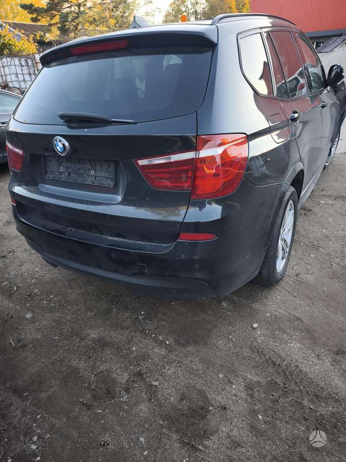 BMW X3 475 spalva