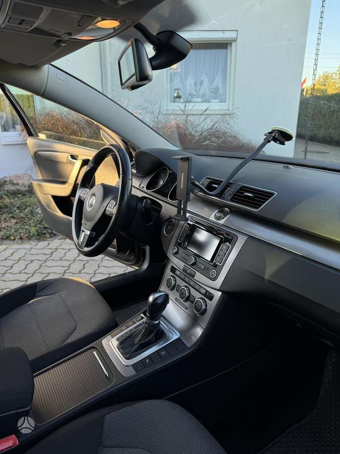 Volkswagen Passat 2014 — photo 15