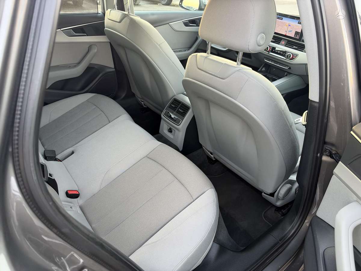 Audi A4, 2.0 l., Универсал