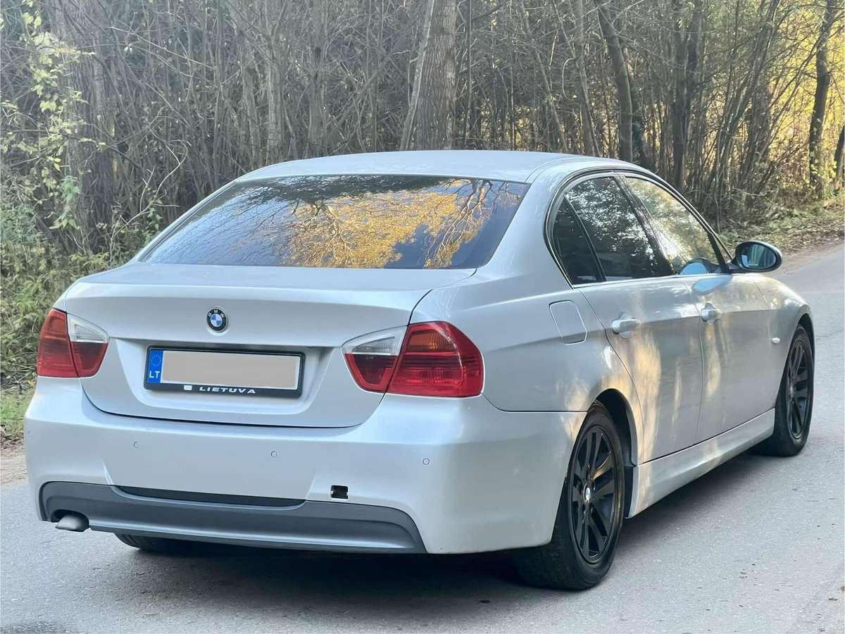 BMW 320, 2.0 l., Седан