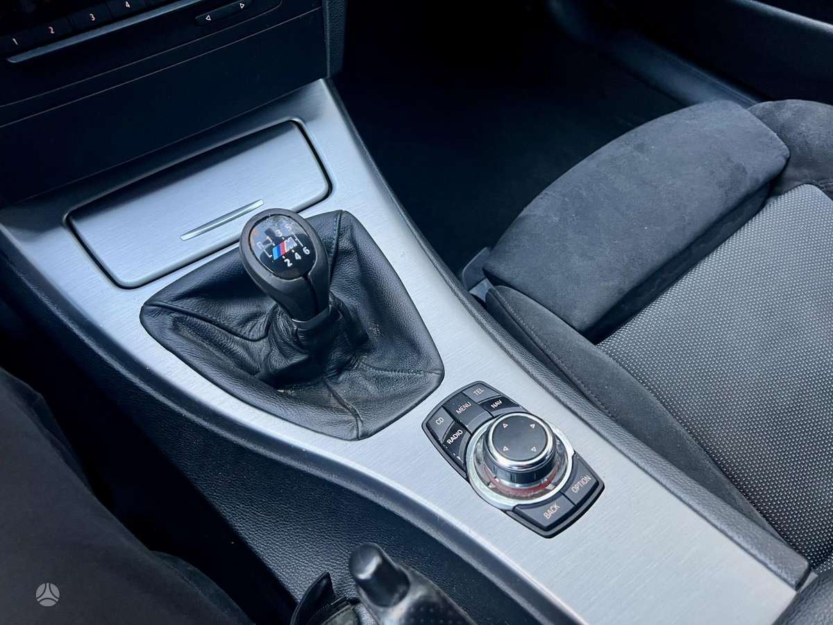 BMW 320, 2.0 l., Седан