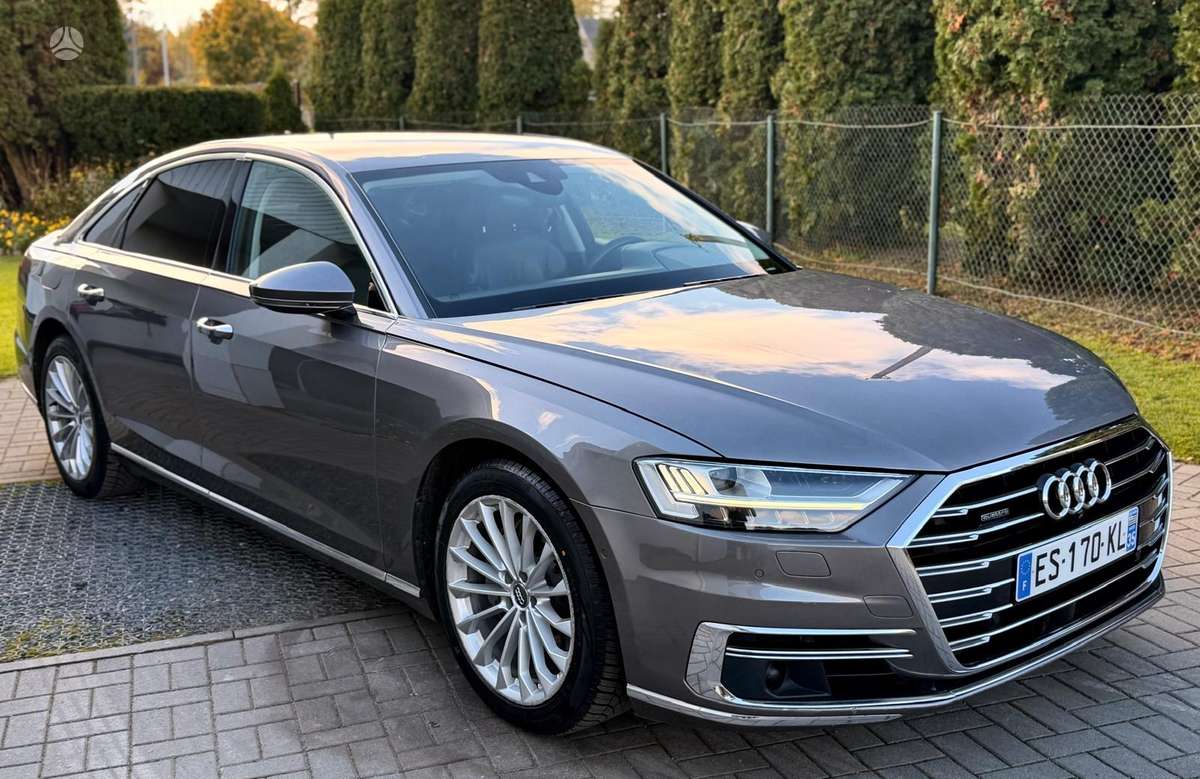 Audi A8, 3.0 l., Седан