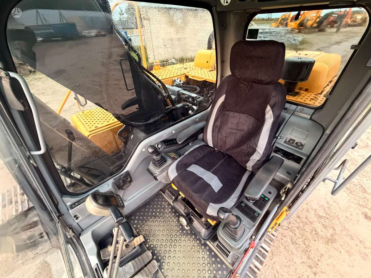 Volvo EC 210 BLC, экскаваторы