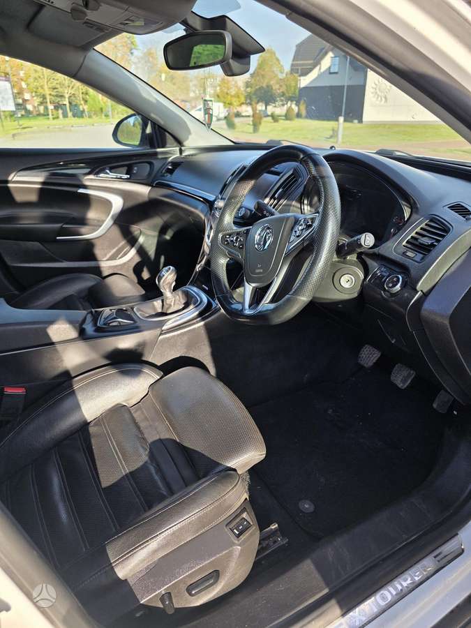 Opel Insignia, 2.0 l., Универсал