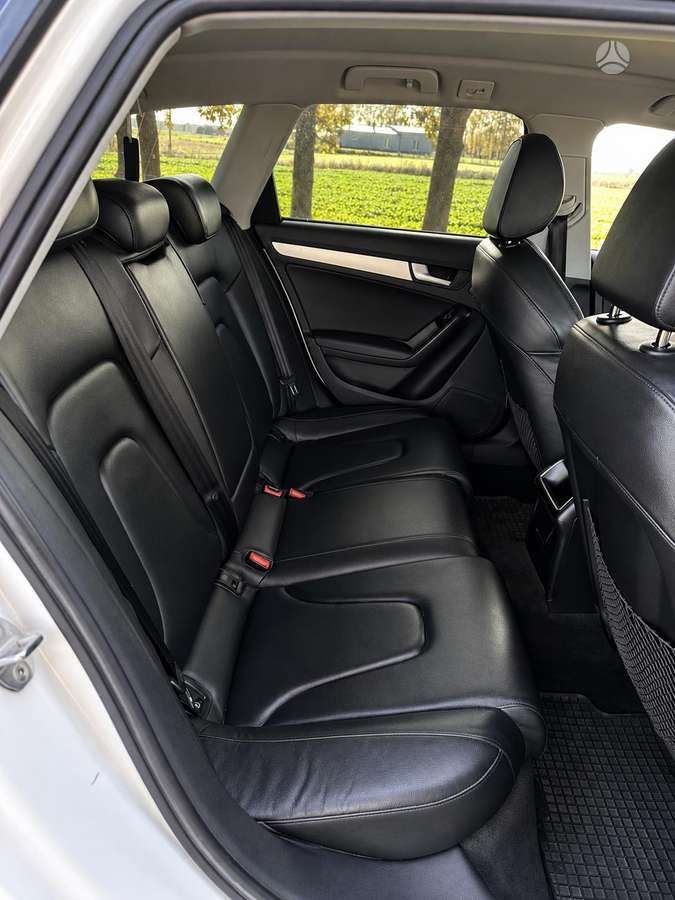 Audi A4, 2.0 l., Универсал