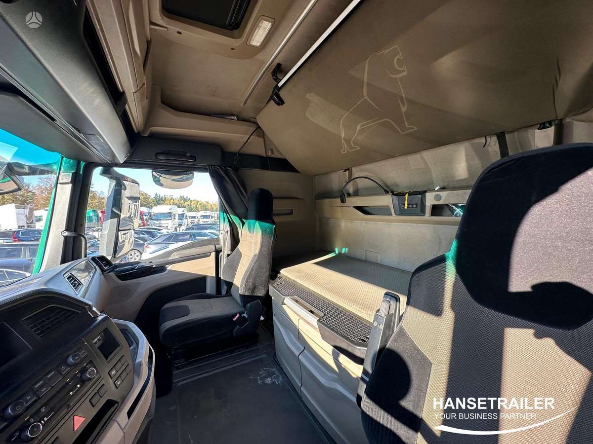 MAN TGX 18.470 Mega Low Deck, 2 спальных места