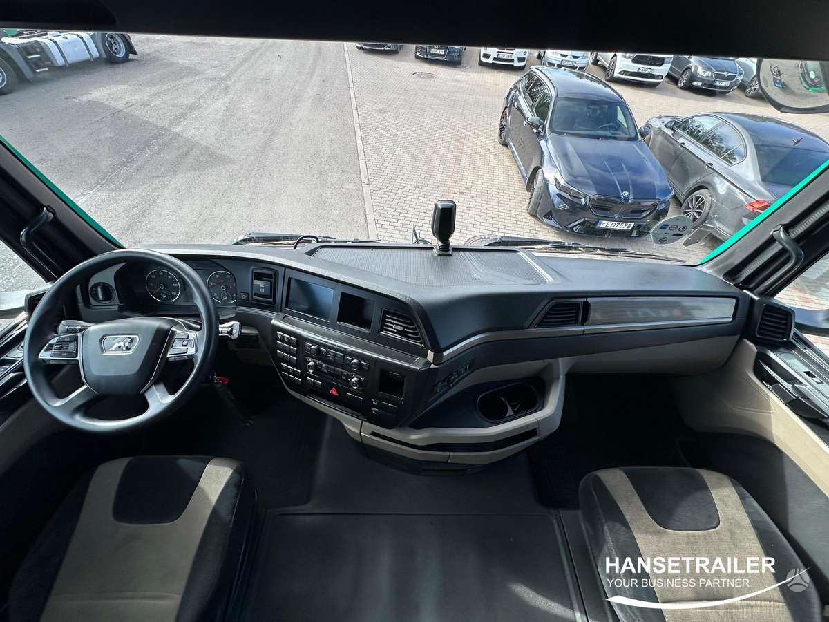 MAN TGX 18.470 Mega Lowdeck, 2 спальных места