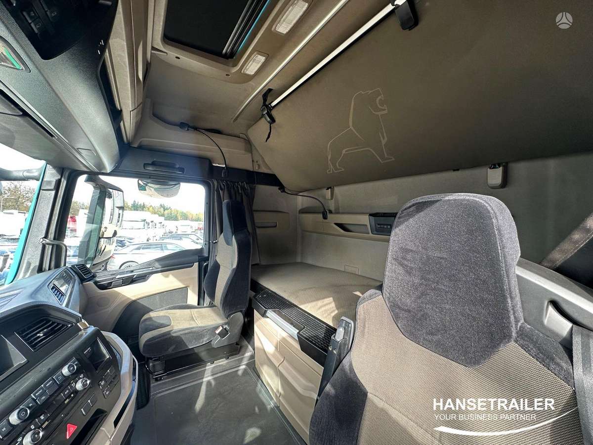 MAN TGX 18.470 Mega Lowdeck, 2 miegamosios vietos