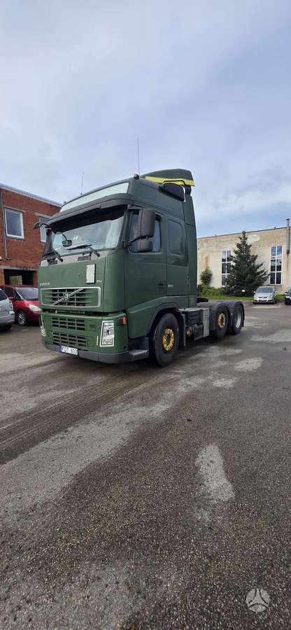 Volvo FH12-380  6×2, double sleeper