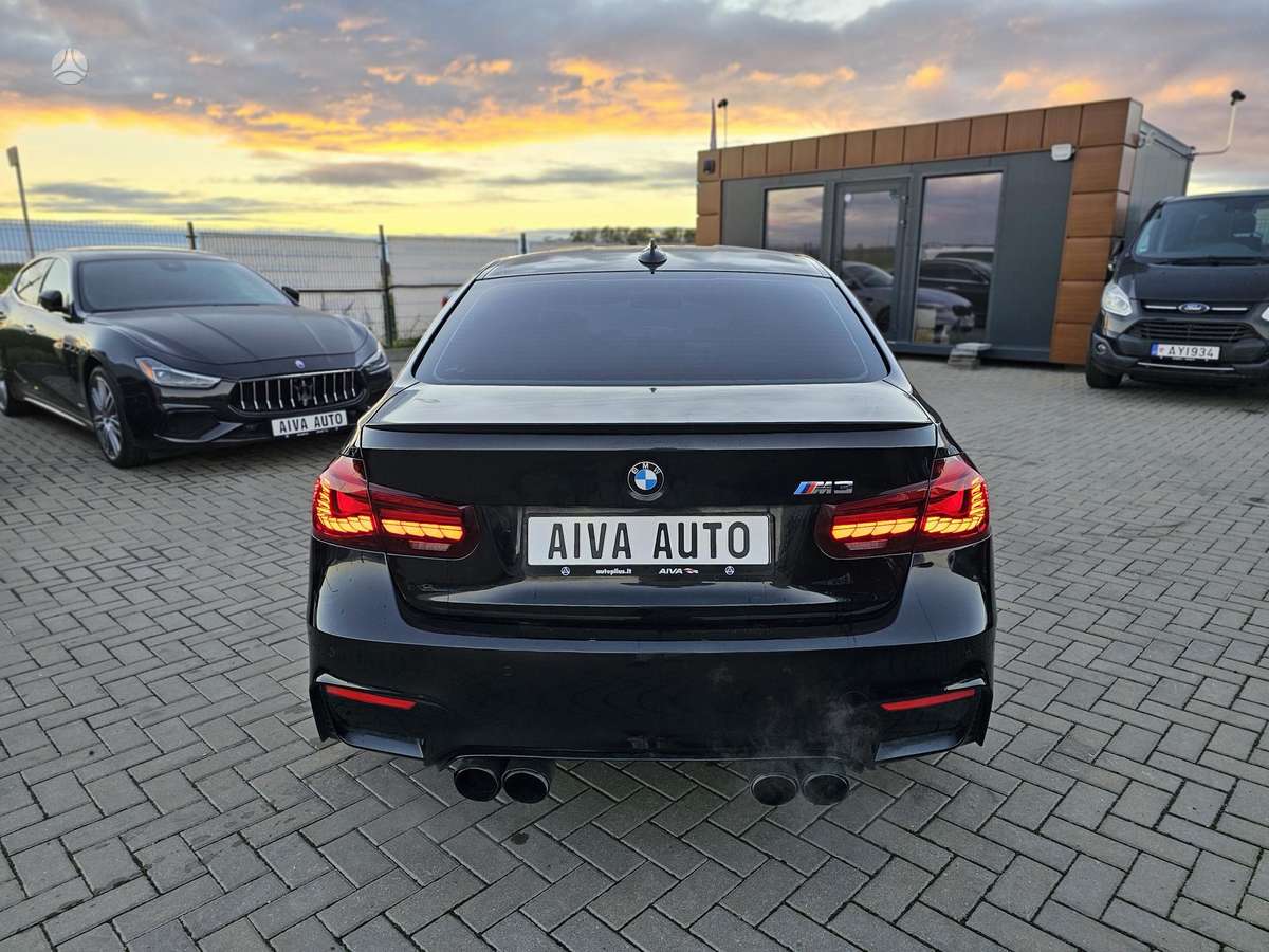 BMW M3, 3.0 l., Седан