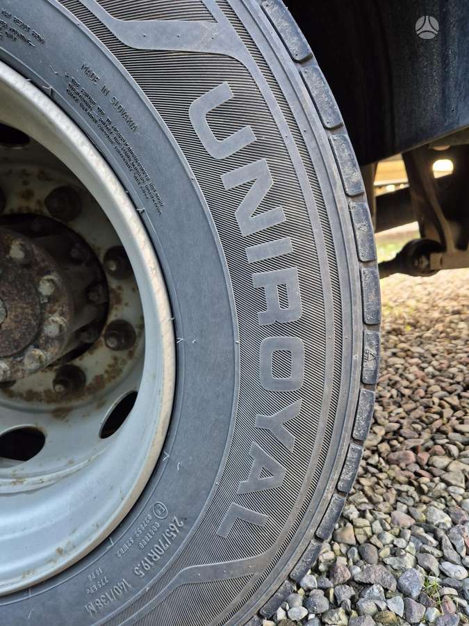 Uniroyal, всесезонные 265/70 R19,5