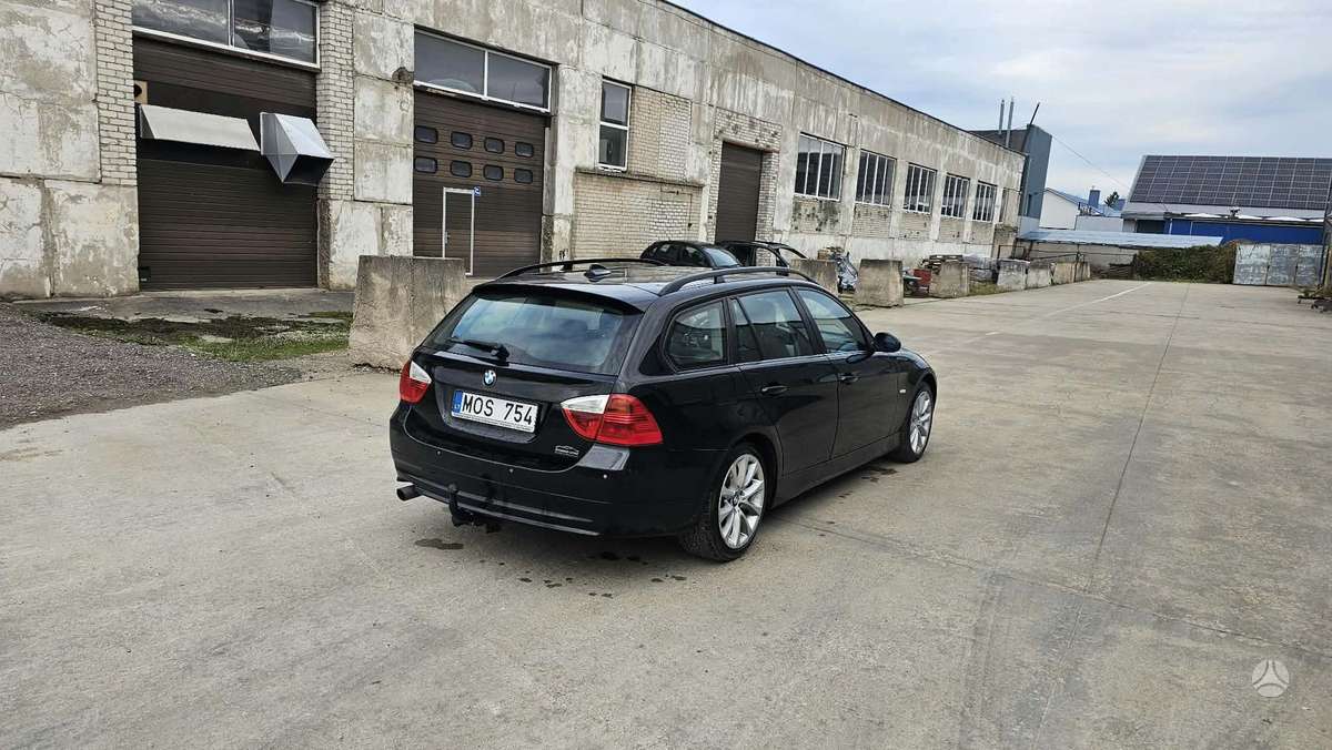 BMW 320, 2.0 l., wagon